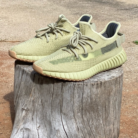 MyKicksMyLife YEEZY BOOST 350 V2 Sulfur Asia and Continents .